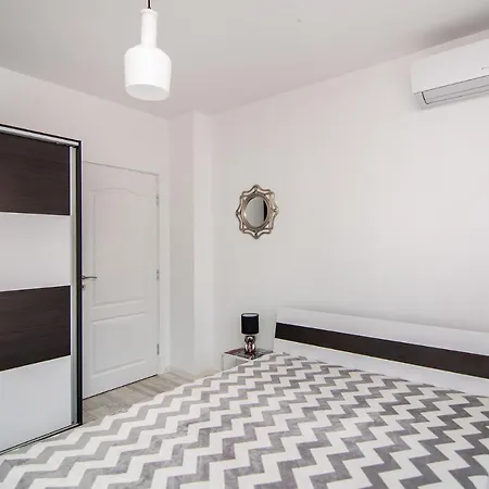 Apartment La Flat 9 Parking And Access *