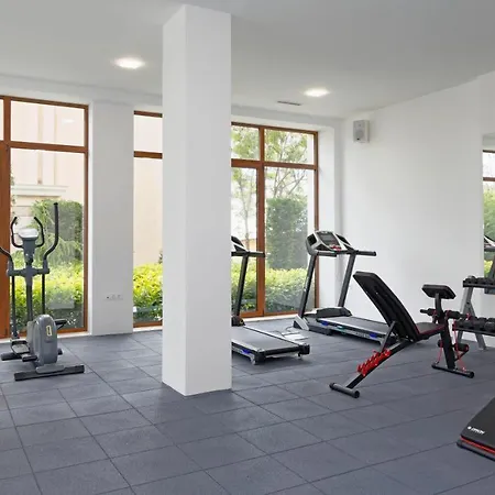 Apartment La Flat 9 Parking And Access *